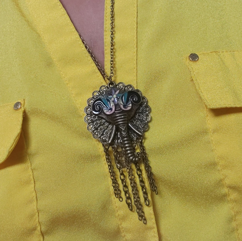 Elephant Charm Pendant by Amilia